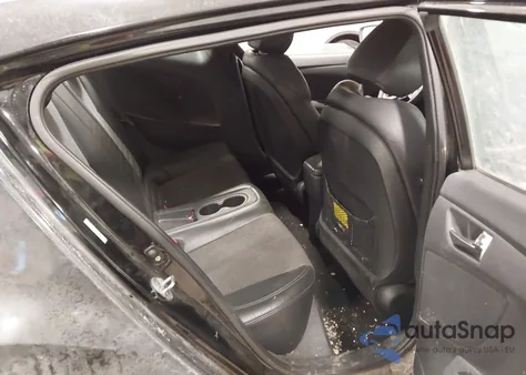 2012 Hyundai Veloster Base W/Black z USA, uszkodzony, nr VIN KMHTC6AD0CU058983